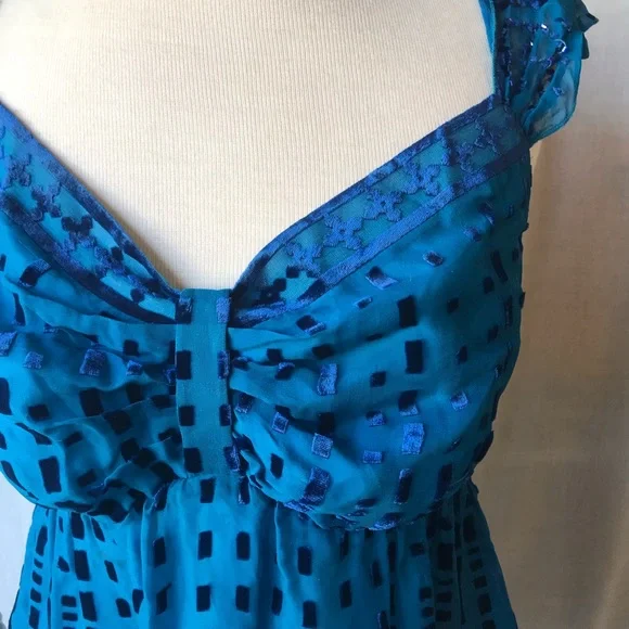 Blue silk blouse size medium with beads - Picture 3 of 12